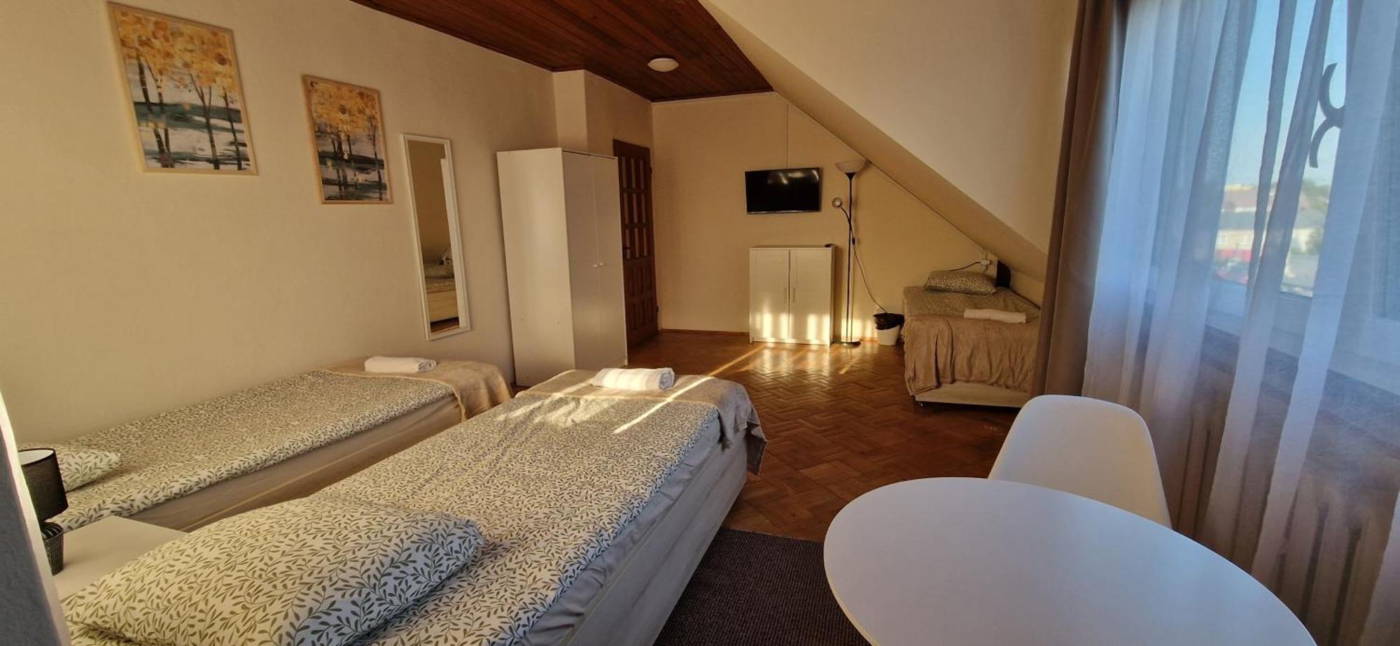 Hostel Milicka Wrocław Quarto foto